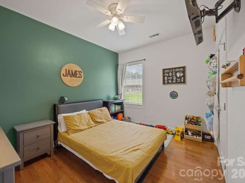 1667 Warwick Court, Lincolnton, NC 28092.  MLS# CAR4365135, YatesRealty ID 11573. 