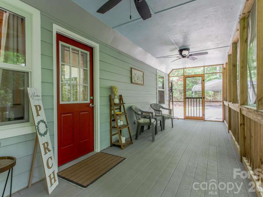 292 Wolf Creek Heights, Almond, NC 28702.  MLS# CAR4365198, YatesRealty ID 11574. 