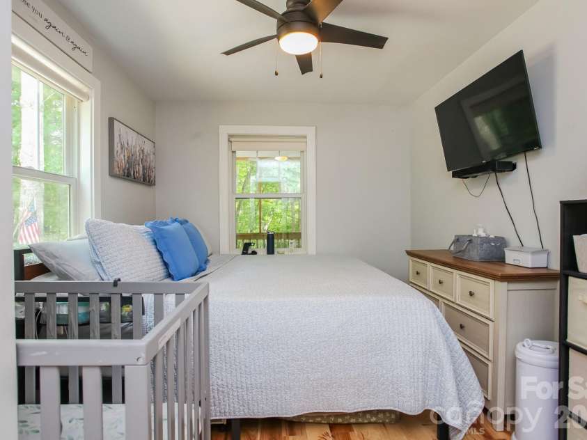 292 Wolf Creek Heights, Almond, NC 28702.  MLS# CAR4365198, YatesRealty ID 11574. 
