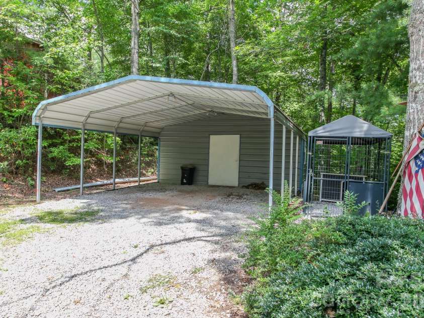 292 Wolf Creek Heights, Almond, NC 28702.  MLS# CAR4365198, YatesRealty ID 11574. 