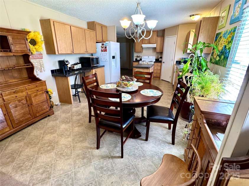 2084 Bristol Creek Avenue, Morganton, NC 28655.  MLS# CAR4247733, YatesRealty ID 11577. 
