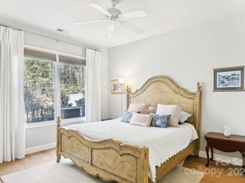 47 Ridgetop Circle, Brevard, NC 28712.  MLS# CAR4231217, YatesRealty ID 11578. 