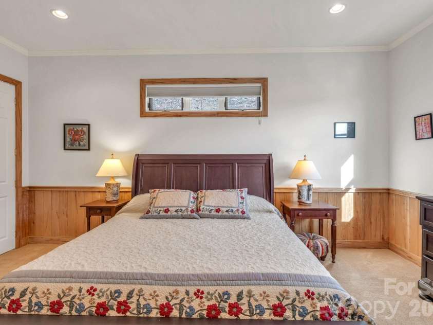 933 Thunder Ridge Lane, Lenoir, NC 28645.  MLS# CAR4363345, YatesRealty ID 11579. 
