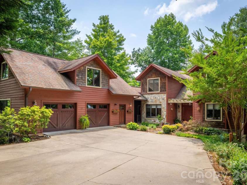 5162 Beech Bluff Drive, Morganton, NC 28655.  MLS# CAR4364860, YatesRealty ID 11580. 