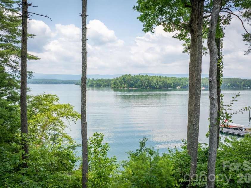 5162 Beech Bluff Drive, Morganton, NC 28655.  MLS# CAR4364860, YatesRealty ID 11580. 
