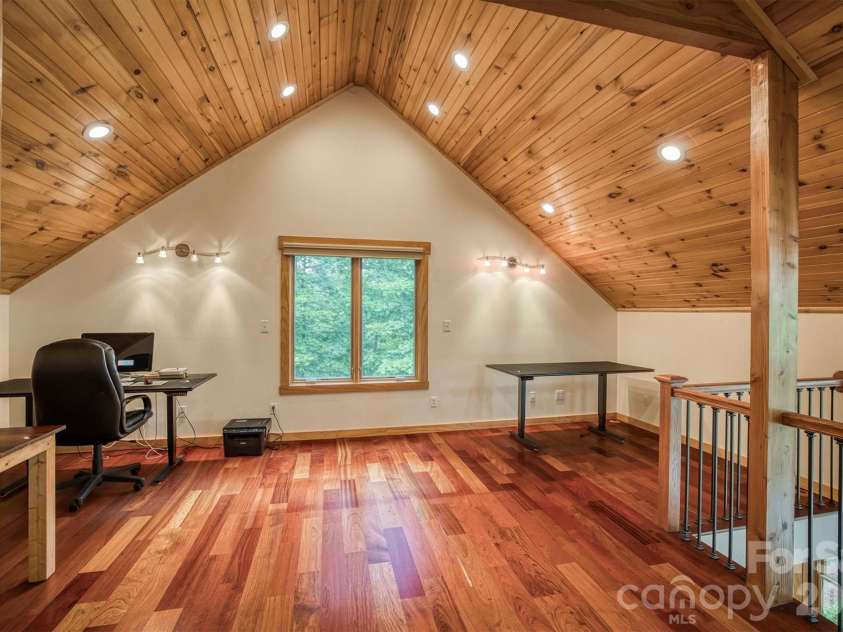 5162 Beech Bluff Drive, Morganton, NC 28655.  MLS# CAR4364860, YatesRealty ID 11580. 