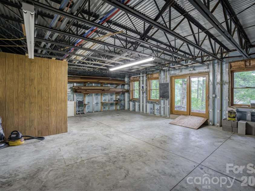 5162 Beech Bluff Drive, Morganton, NC 28655.  MLS# CAR4364860, YatesRealty ID 11580. 
