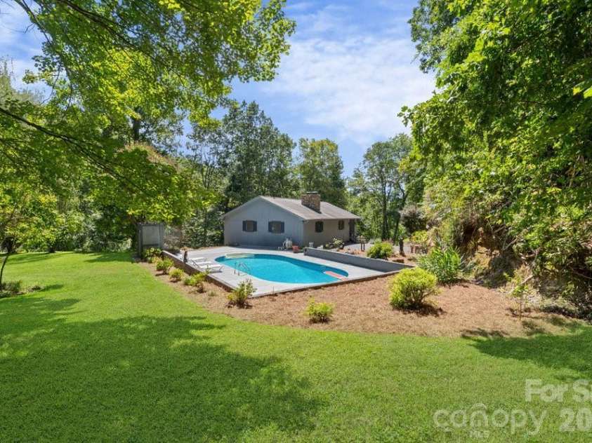 17 Twisted Trail, Black Mountain, NC 28711.  MLS# CAR4364900, YatesRealty ID 11581. New pool pump.