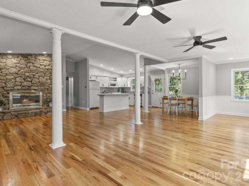 17 Twisted Trail, Black Mountain, NC 28711.  MLS# CAR4364900, YatesRealty ID 11581. Stone fireplace