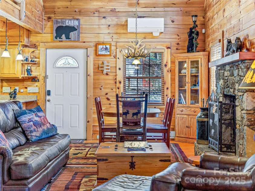 71 Honeymoon Lane, Maggie Valley, NC 28751.  MLS# CAR4240026, YatesRealty ID 11581. Dining area
