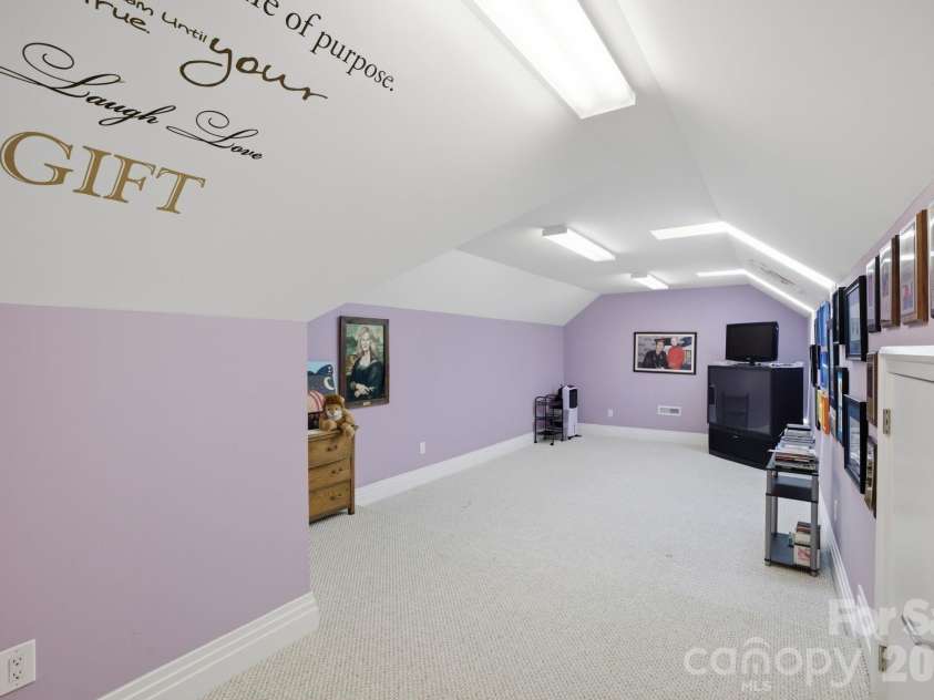 158 Printers Lane, New London, NC 28127.  MLS# CAR4365211, YatesRealty ID 11584. 