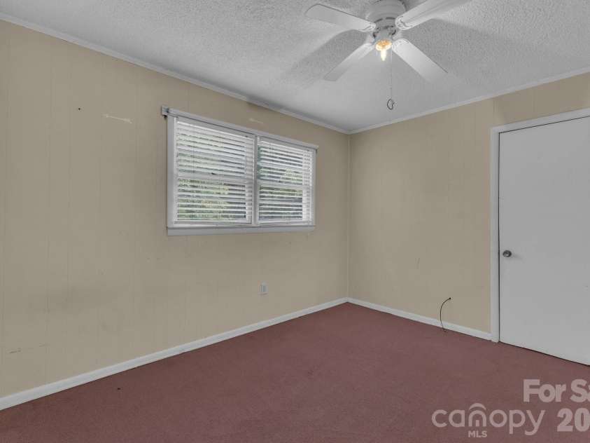 2664 Charles Teague Place, Lenoir, NC 28645.  MLS# CAR4200790, YatesRealty ID 11585. 
