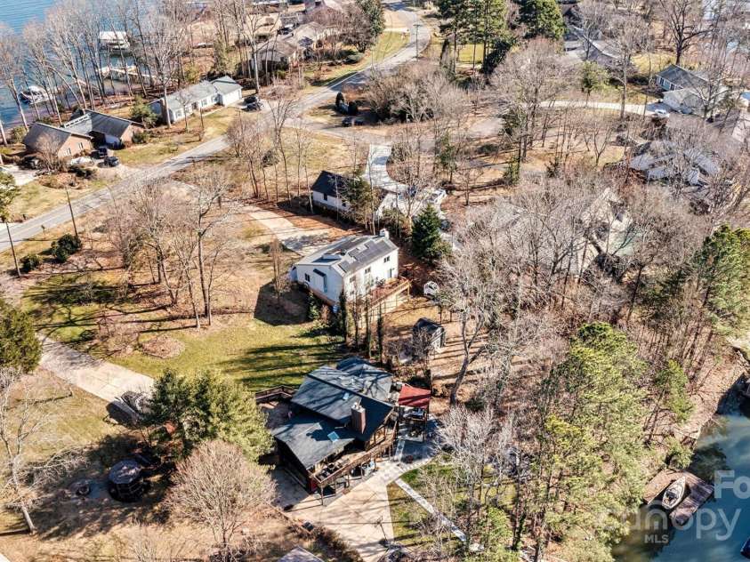 3995 Burton Lane, Denver, NC 28037.  MLS# CAR4219369, YatesRealty ID 11586. 