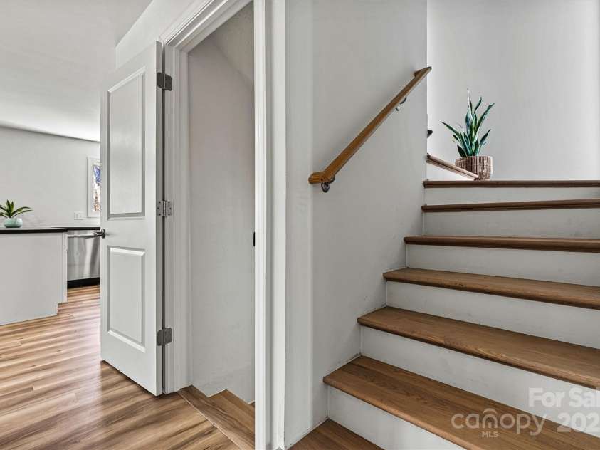 3995 Burton Lane, Denver, NC 28037.  MLS# CAR4219369, YatesRealty ID 11586. Stair way leading to the bedrooms 