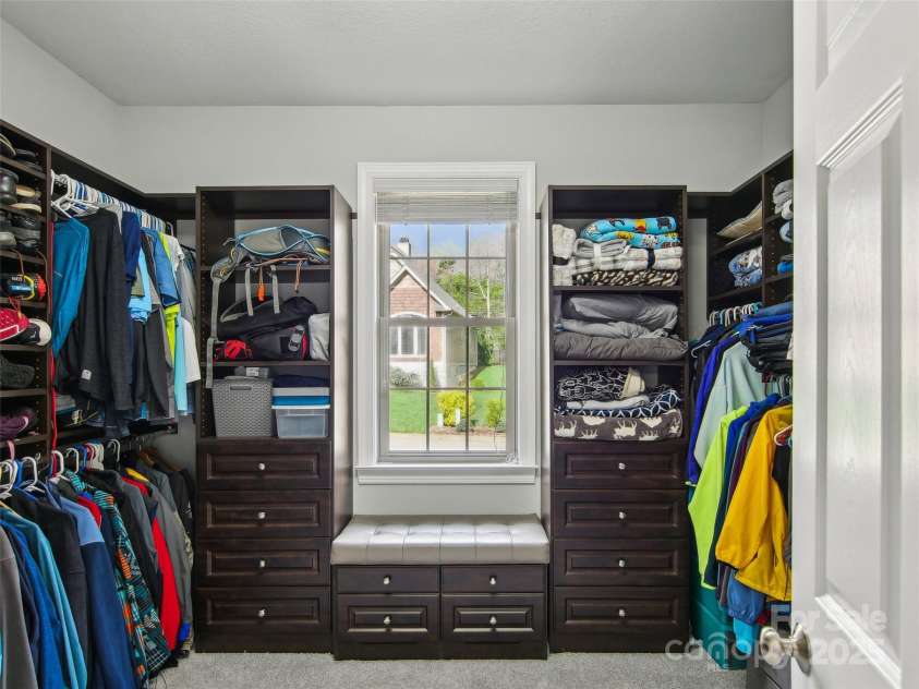 87 Ledgestone Drive, Fairview, NC 28730.  MLS# CAR4245523, YatesRealty ID 11586. 