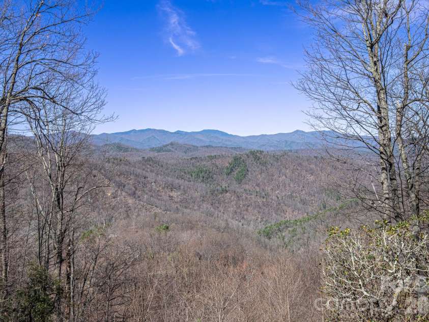 192 Woodruff Lane, Black Mountain, NC 28711.  MLS# CAR4357405, YatesRealty ID 11587. 