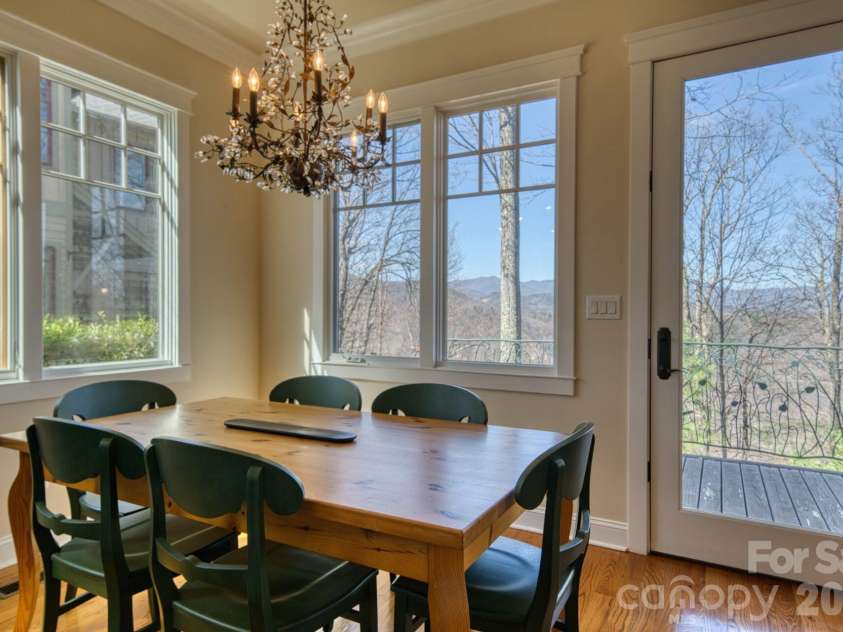 192 Woodruff Lane, Black Mountain, NC 28711.  MLS# CAR4357405, YatesRealty ID 11587. 