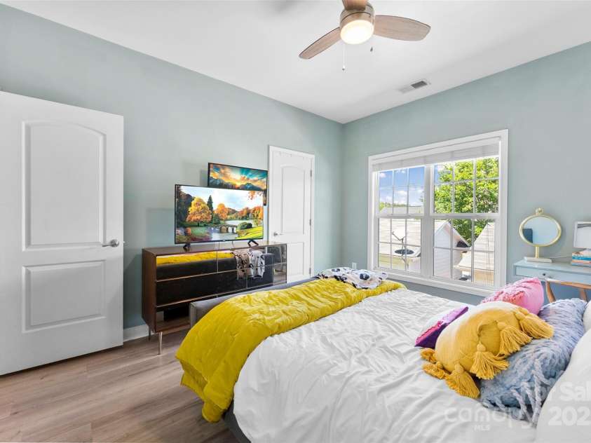 2485 Shanklin Lane, Denver, NC 28037.  MLS# CAR4256921, YatesRealty ID 11587. 