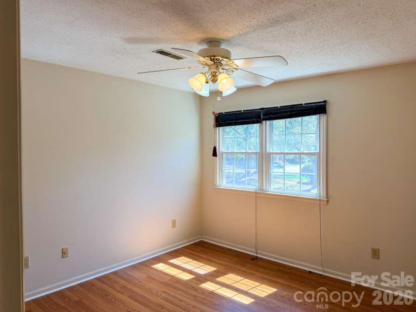 309 Tradd Street, Mauldin, SC 29662.  MLS# CAR4358265, YatesRealty ID 11589. 