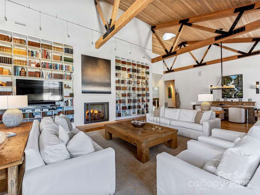 75 Broadway Street, Asheville, NC 28801.  MLS# CAR4219180, YatesRealty ID 11589. Welcoming great room with exposed beams