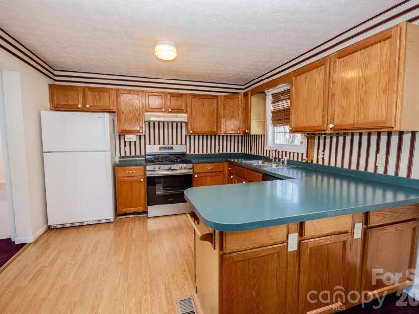 311 Fletcher Road, Union Grove, NC 28689.  MLS# CAR4358325, YatesRealty ID 11590. 