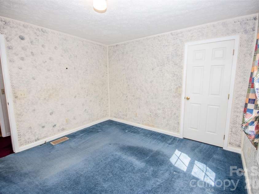 311 Fletcher Road, Union Grove, NC 28689.  MLS# CAR4358325, YatesRealty ID 11590. 