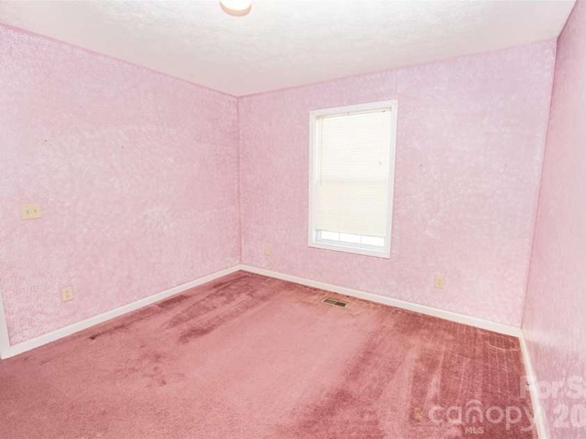 311 Fletcher Road, Union Grove, NC 28689.  MLS# CAR4358325, YatesRealty ID 11590. 