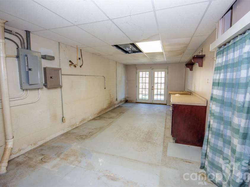 311 Fletcher Road, Union Grove, NC 28689.  MLS# CAR4358325, YatesRealty ID 11590. 