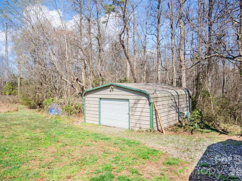 311 Fletcher Road, Union Grove, NC 28689.  MLS# CAR4358325, YatesRealty ID 11590. 