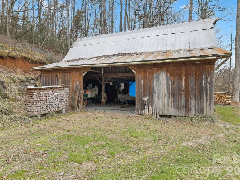 470 Ela Lane, Bryson City, NC 28713.  MLS# CAR4358467, YatesRealty ID 11591. 