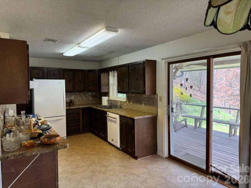 470 Ela Lane, Bryson City, NC 28713.  MLS# CAR4358467, YatesRealty ID 11591. 