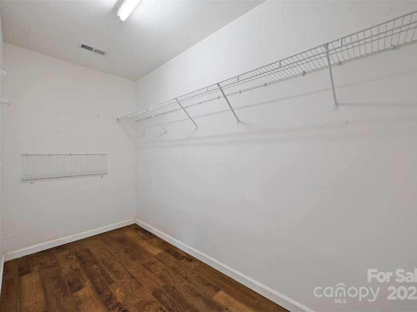 4100 B Christine Lane, Waxhaw, NC 28173.  MLS# CAR4255200, YatesRealty ID 11592. 