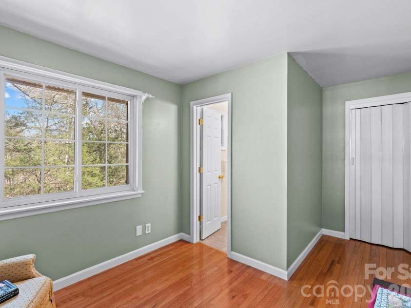 5075 Lakeview Drive, Salisbury, NC 28147.  MLS# CAR4357722, YatesRealty ID 11592. 