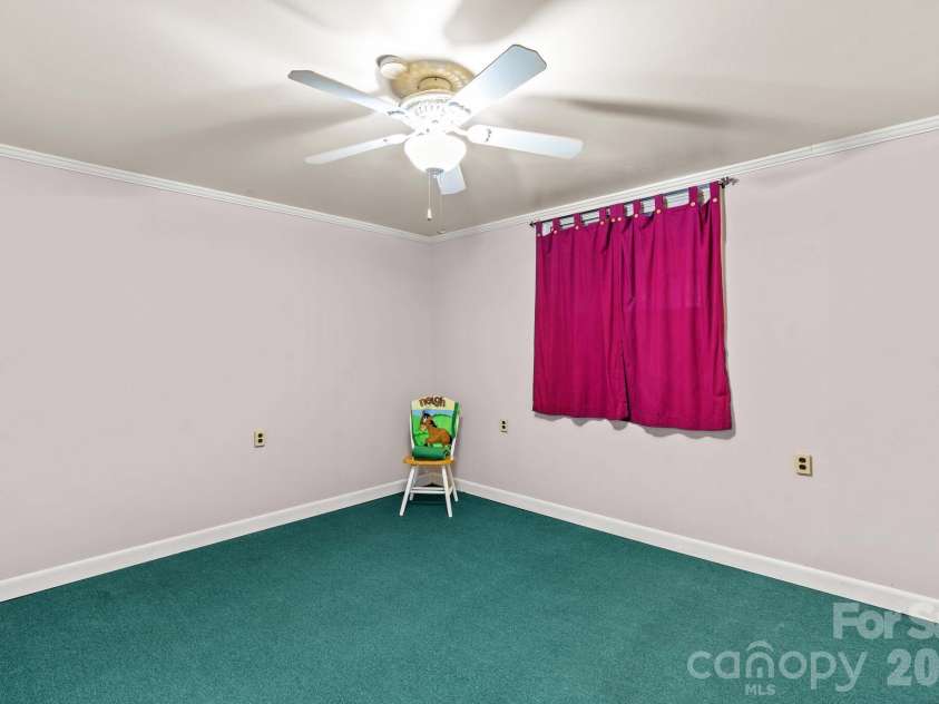 5075 Lakeview Drive, Salisbury, NC 28147.  MLS# CAR4357722, YatesRealty ID 11592. 