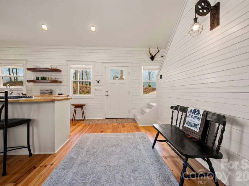 823 Silverstone Drive, Hendersonville, NC 28792.  MLS# CAR4357861, YatesRealty ID 11593. 
