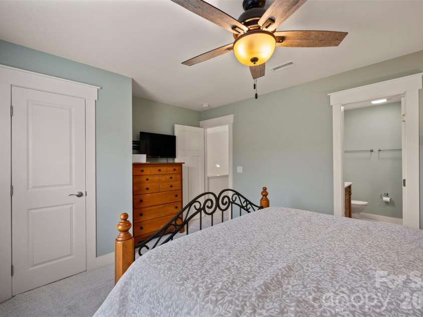 823 Silverstone Drive, Hendersonville, NC 28792.  MLS# CAR4357861, YatesRealty ID 11593. 