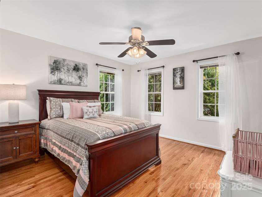 9 Madelyn Lane, Fairview, NC 28730.  MLS# CAR4247476, YatesRealty ID 11593. 