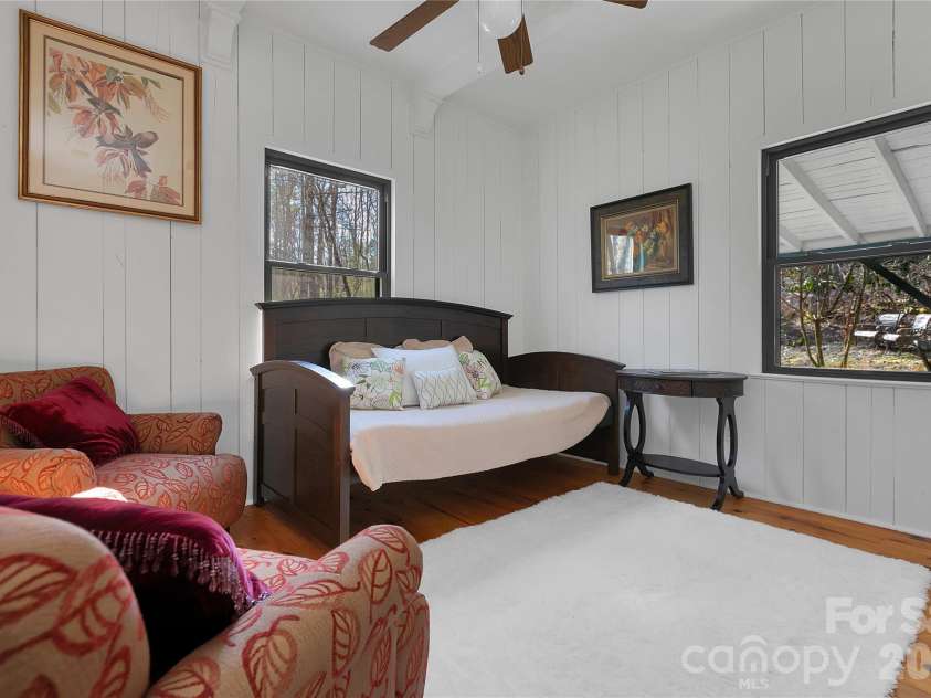 231 Cedar Lane, Brevard, NC 28712.  MLS# CAR4358033, YatesRealty ID 11596. 