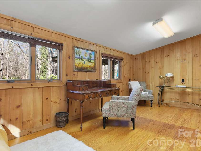 231 Cedar Lane, Brevard, NC 28712.  MLS# CAR4358033, YatesRealty ID 11596. Flex space