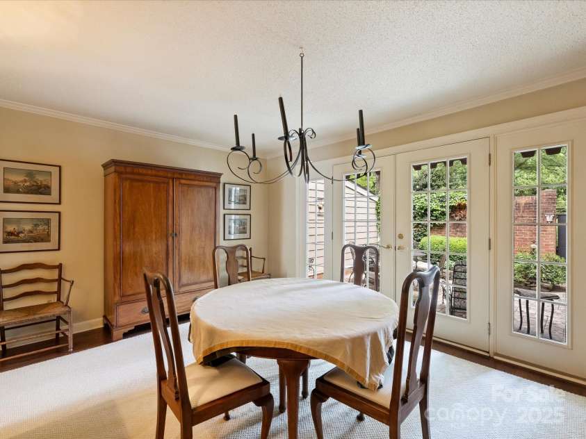 4464 Mullens Ford Road, Charlotte, NC 28226.  MLS# CAR4255434, YatesRealty ID 11596. Dining Room