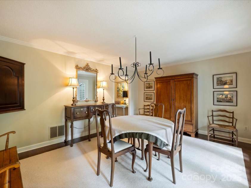 4464 Mullens Ford Road, Charlotte, NC 28226.  MLS# CAR4255434, YatesRealty ID 11596. Dining Room