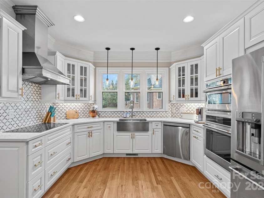 888 Craigmont Lane, Concord, NC 28027.  MLS# CAR4224101, YatesRealty ID 11598. 