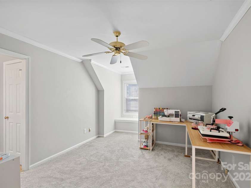 888 Craigmont Lane, Concord, NC 28027.  MLS# CAR4224101, YatesRealty ID 11598. 