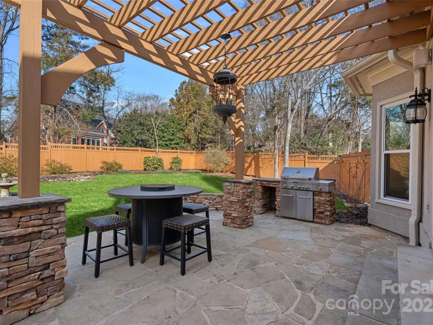 888 Craigmont Lane, Concord, NC 28027.  MLS# CAR4224101, YatesRealty ID 11598. 