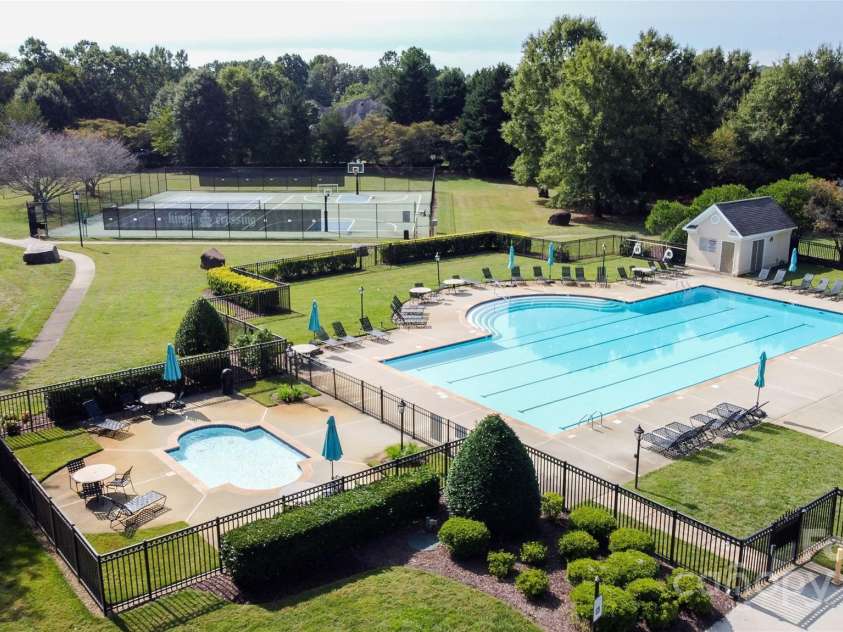 888 Craigmont Lane, Concord, NC 28027.  MLS# CAR4224101, YatesRealty ID 11598. 