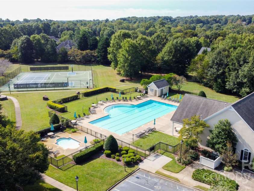 888 Craigmont Lane, Concord, NC 28027.  MLS# CAR4224101, YatesRealty ID 11598. 