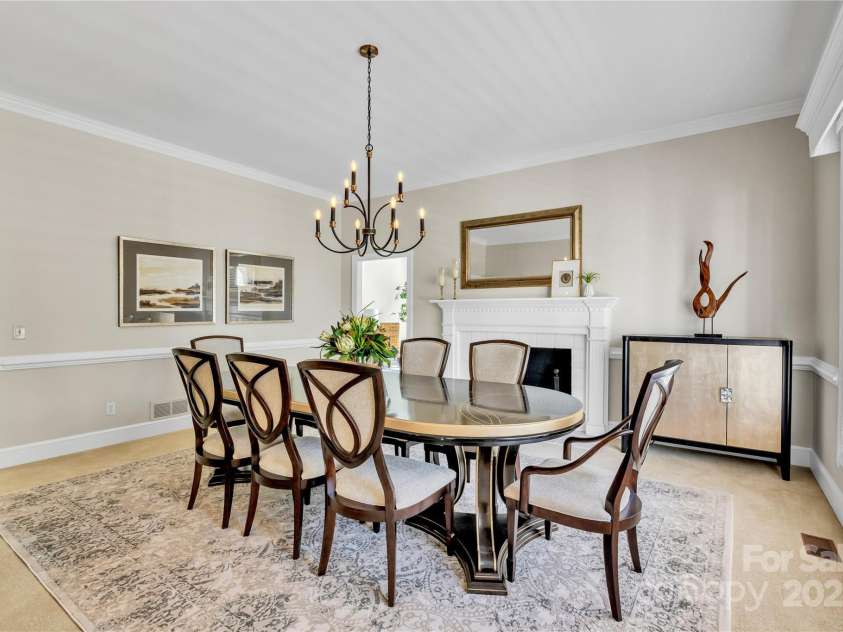 4141 Shattalon Drive, Winston Salem, NC 27106.  MLS# CAR4288994, YatesRealty ID 116. 