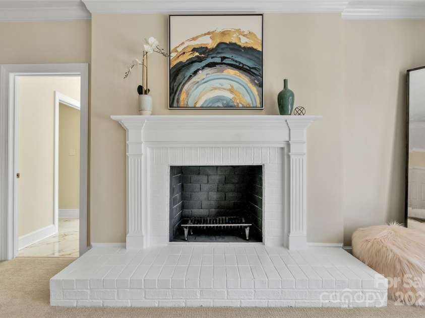 4141 Shattalon Drive, Winston Salem, NC 27106.  MLS# CAR4288994, YatesRealty ID 116. 