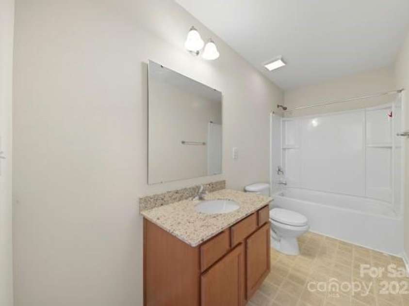 2060 Lake Vista Drive, Mount Holly, NC 28120.  MLS# CAR4300124, YatesRealty ID 1160. 