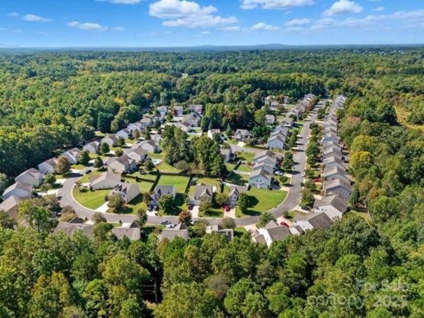 2060 Lake Vista Drive, Mount Holly, NC 28120.  MLS# CAR4300124, YatesRealty ID 1160. 